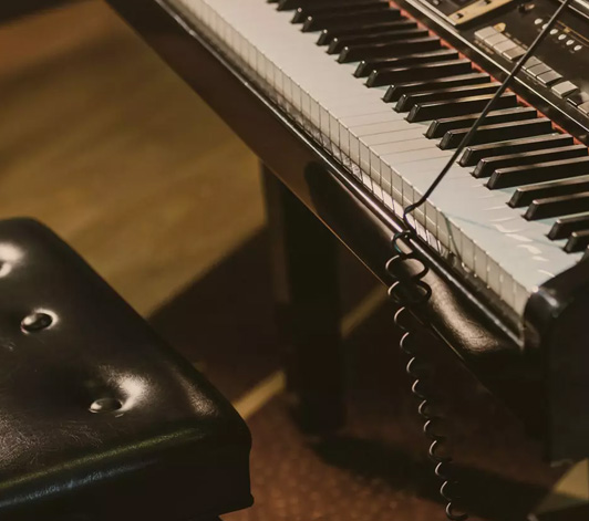 piano and piano bench